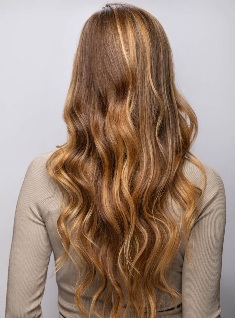 woman-with-golden-blonde-hair golden blonde hair from the back