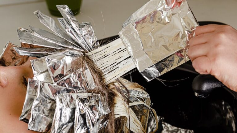 painting highlights on blonde hair